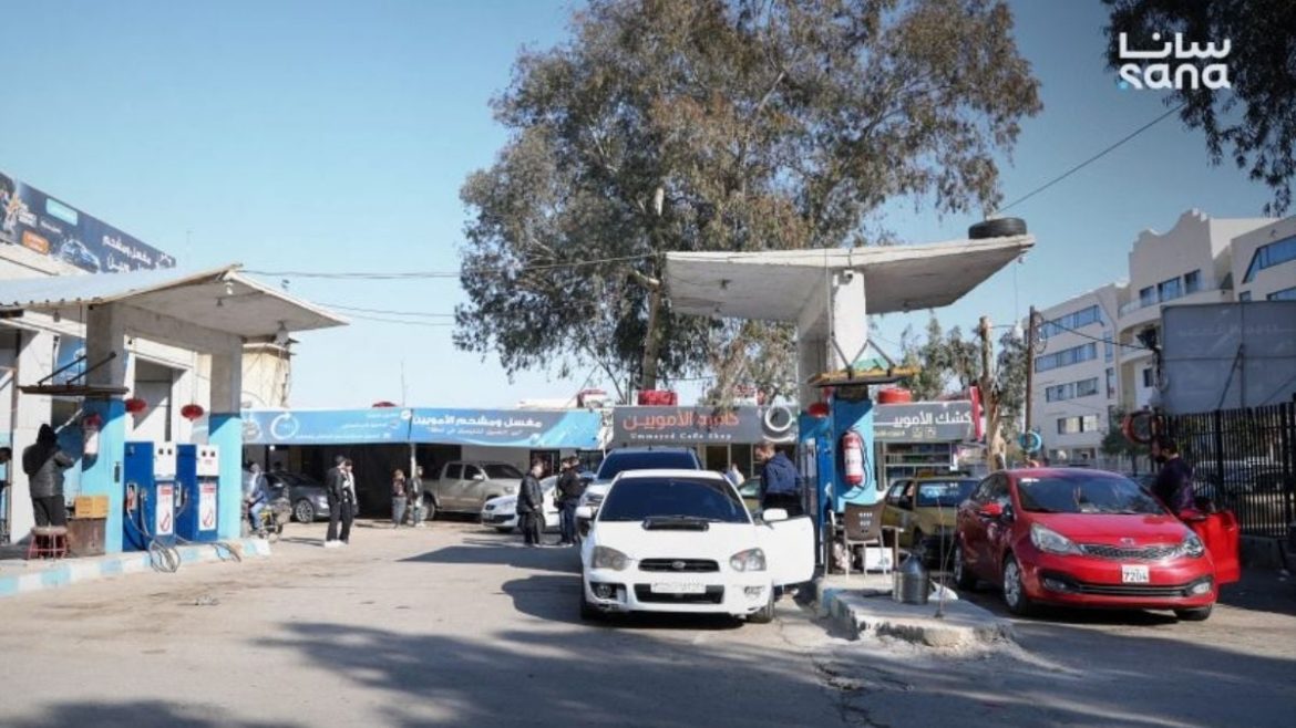 ليش أسعار المحروقات بسوريا عم تتأثر بأسعار النفط العالمية؟